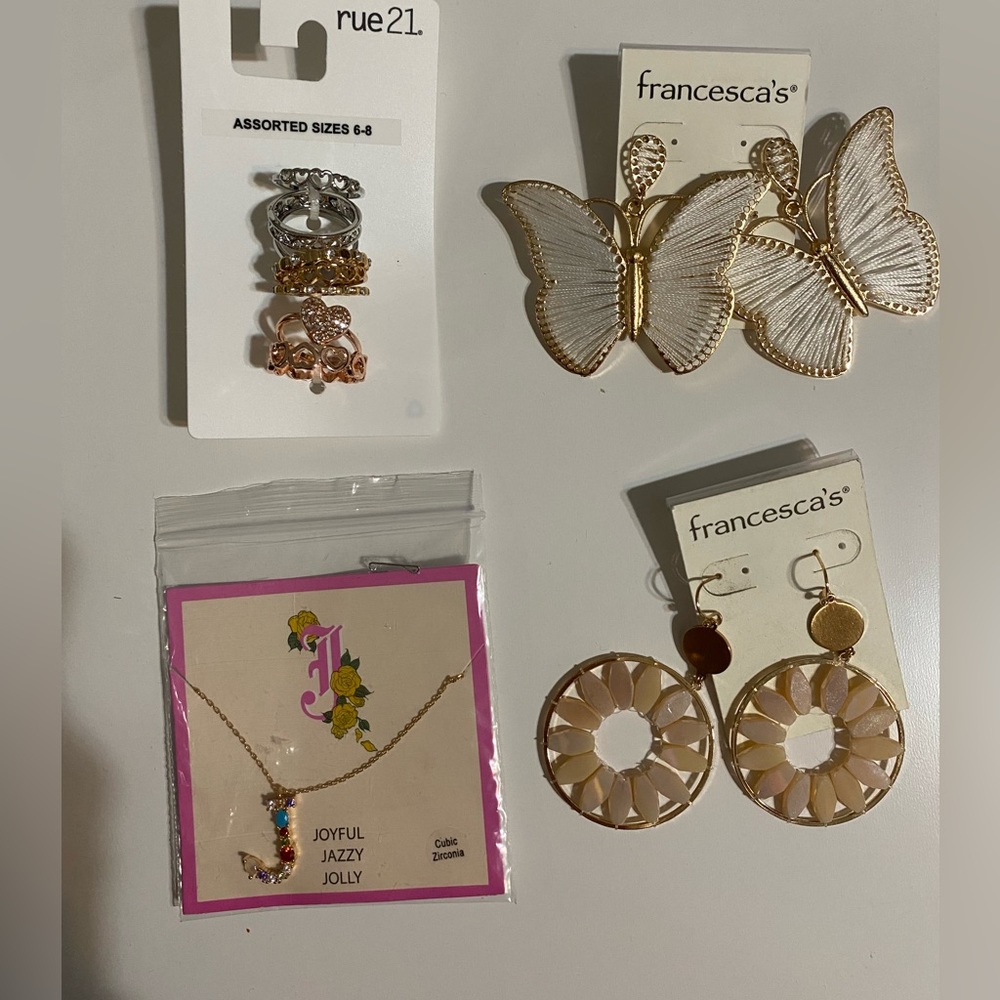 Brand new francesca’s jewelry. Selling bundle of 4 items for $40.